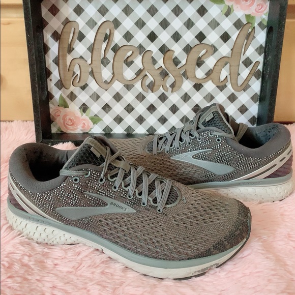 brooks ghost 11 mens size 10